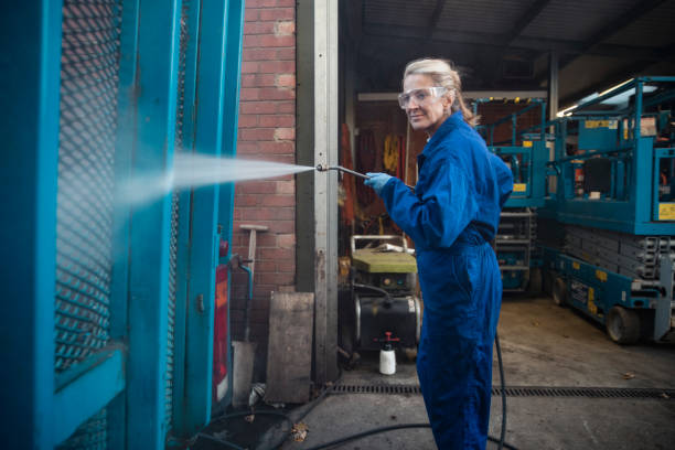 Best Factory Floor Cleaning  in Naples, TX